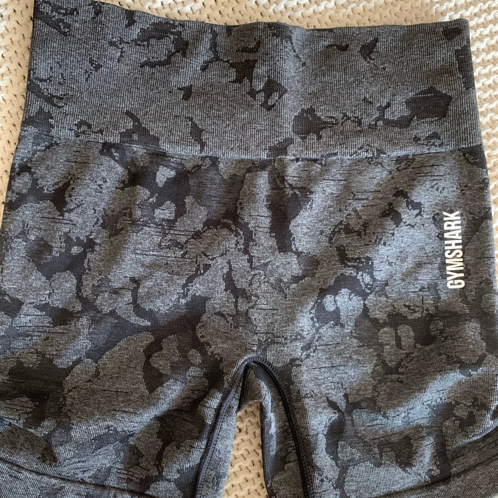 Gymshark adapt camo seamless shorts